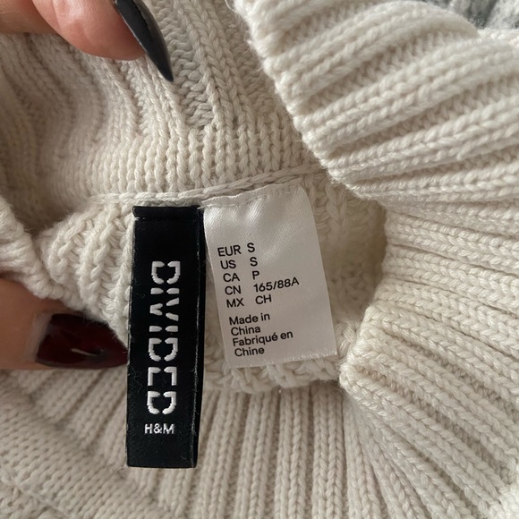 H&M Cream Cable Knit Sweater - Picture 4 of 5